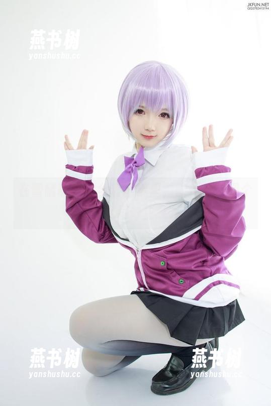 在雪晴嘟嘟的全套图集里，能代女仆是个什么绝妙主意？