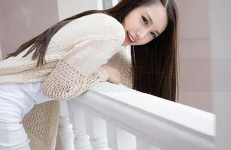 魅妍社 – 果儿Victoria的黑色谜团——别样视角的私拍合集
